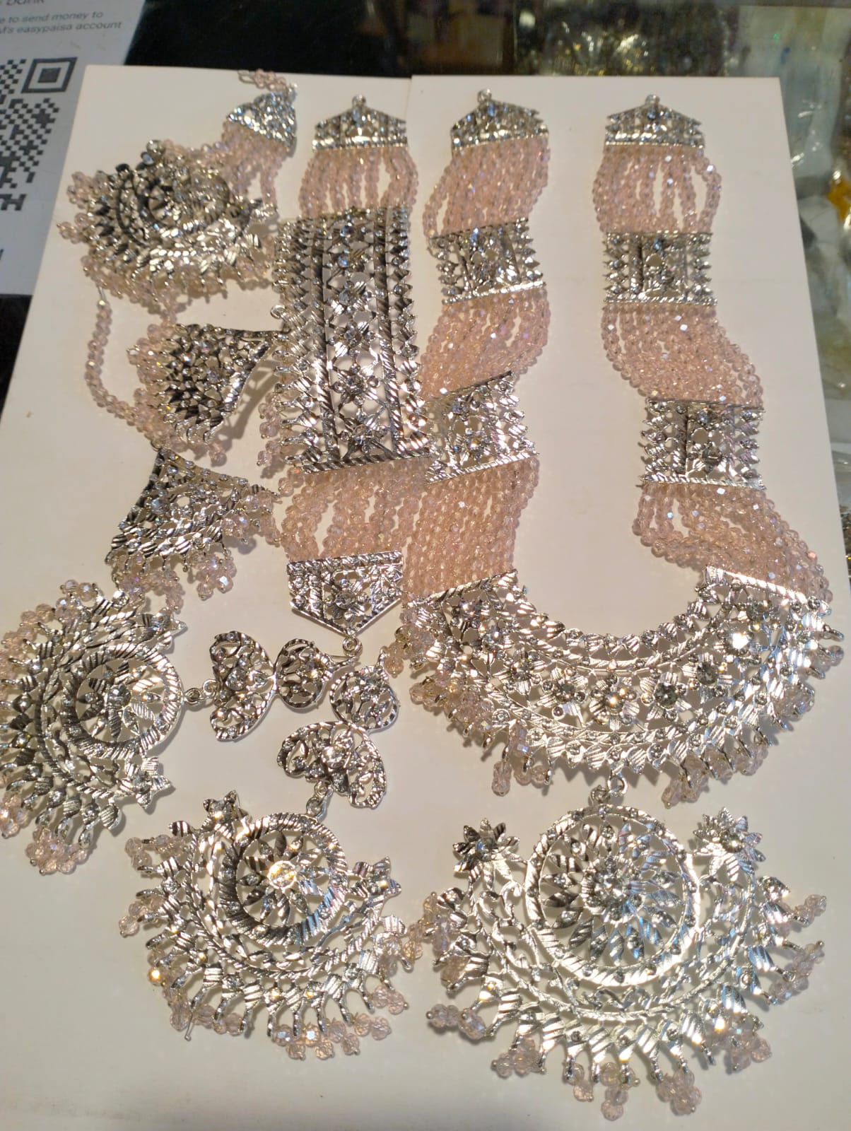 Jhumar, Bindiya & Earrings Set