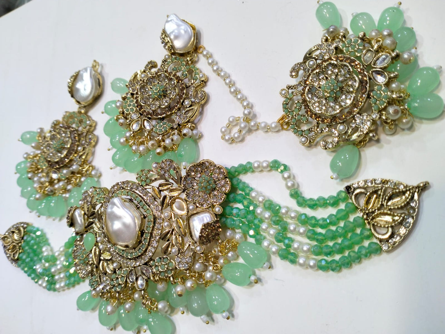 Mukammal Hat Set
